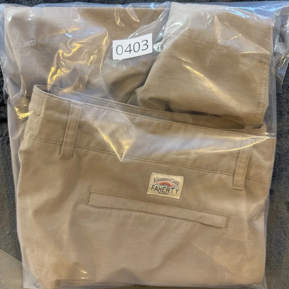 Faherty Flat-Front Men's Shorts in Beige